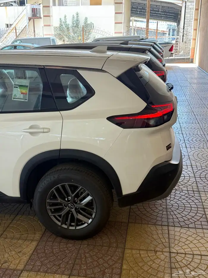 اكستريل 2026 دبل 7 مقاعد - و استاندر 8