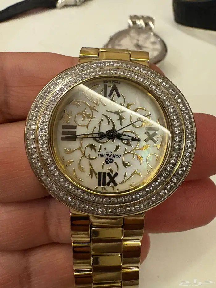 ساعة يد نسائية سويسرية Diamond hill مرصعة بالالماس الطبيعي 0