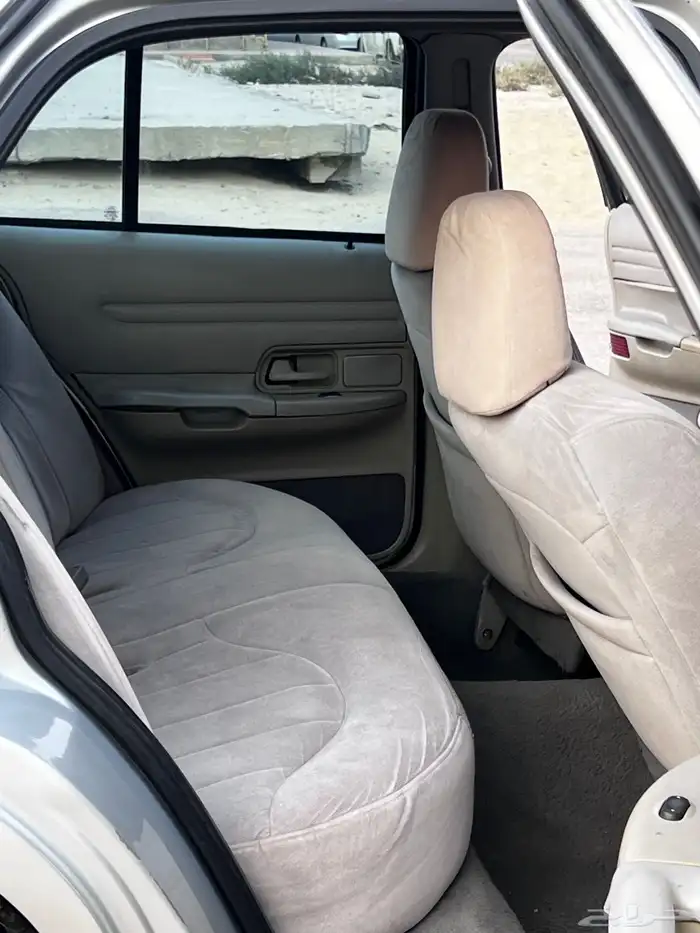 فورد فكتوريا 2002 10