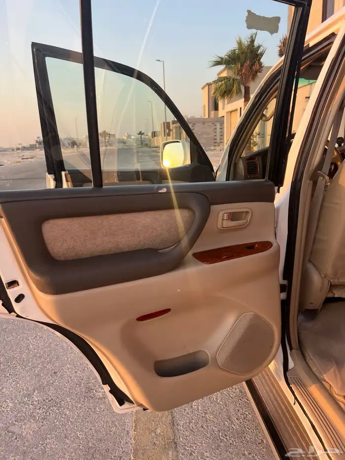تويوتا لاندكروزر فل كامل قير عايدي اساس 27
