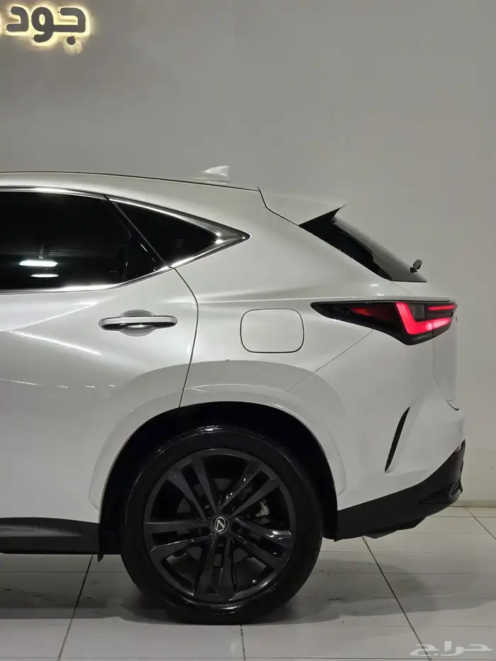 لكزس NX350 موديل 2022 بحاله الوكاله 7