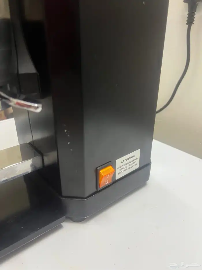 مطحنة قهوة انيفم ميلانو احترافية ايطالية 3