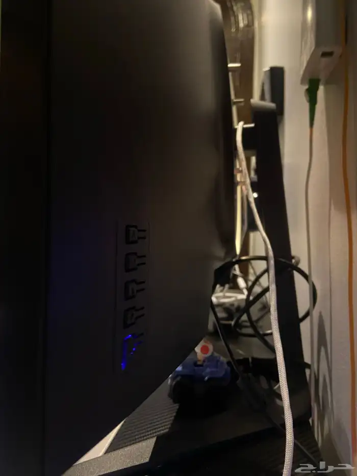 شاشه تويستد ماينز من نون اخو الجديد 180 هيرتز 2k 1