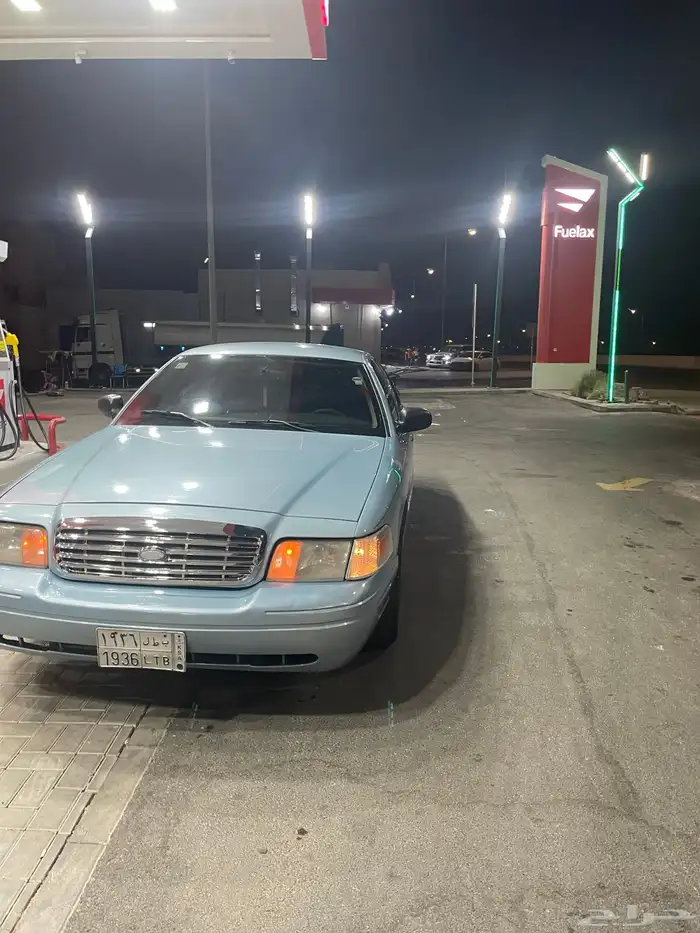 فورد فكتوريا 13