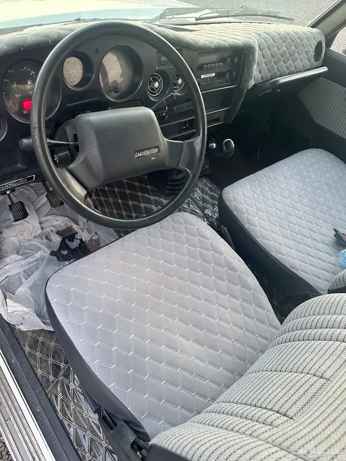 لاندكروزر 1989 2
