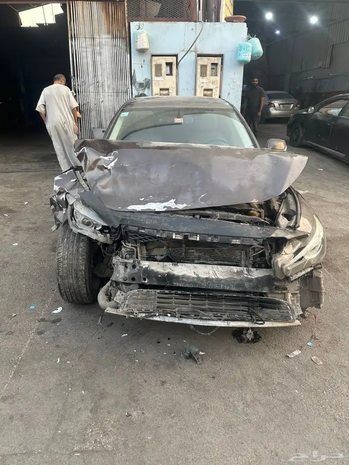 انفنتي Q50نظيفه بس جتها صدمة 2