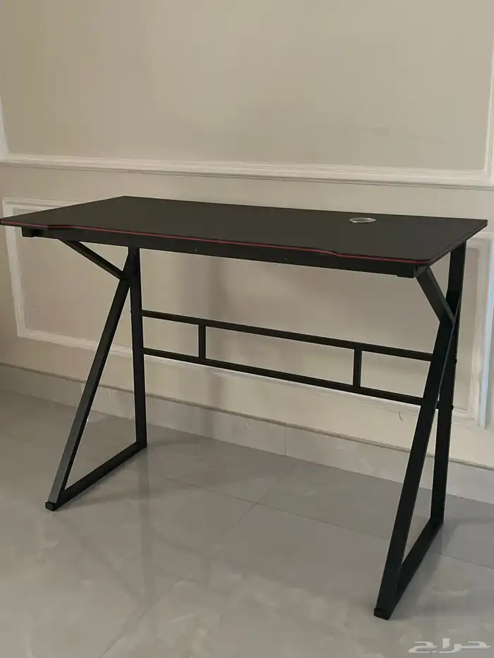 طاولة قيمنق حرف K 0