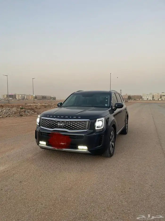 كيا تورايليد 1