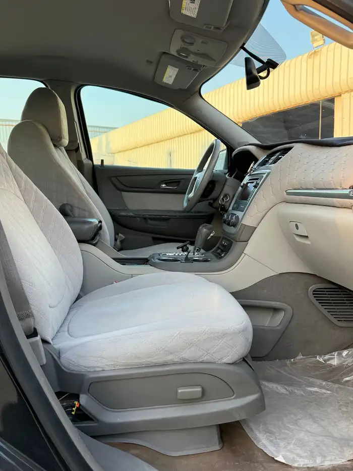 جي ام سي اكاديا 2013 12