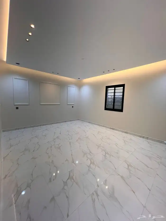 للبيع روف علوى بمدخل سياره حى النور شمال الخميس 750 الف 16