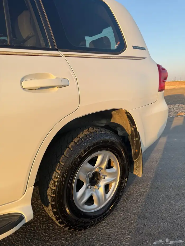 لاندكروزر هدد فل كامل 2015 ممشى قليل 7