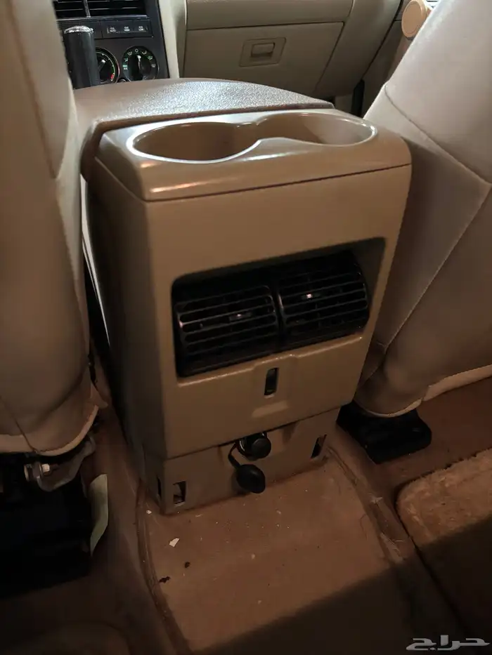 للبيع اكسبلورر 2010 فل كامل 29