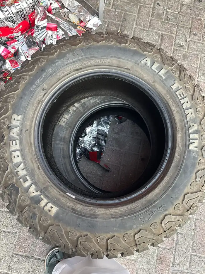 كفرات 275 70 18 blackbearنص حجري 3