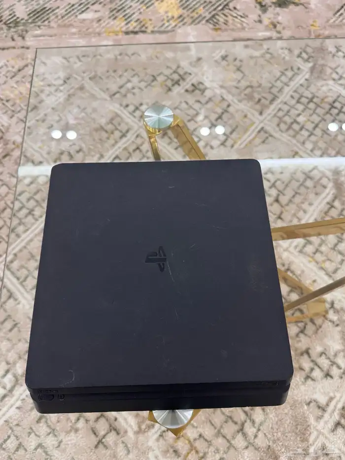 بلاستيشن فور 0