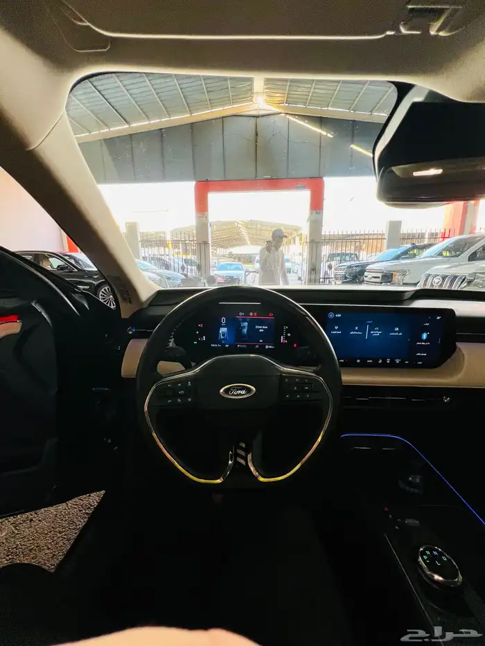 فورد تورس تيتانيوم فل كامل موديل 2023 49