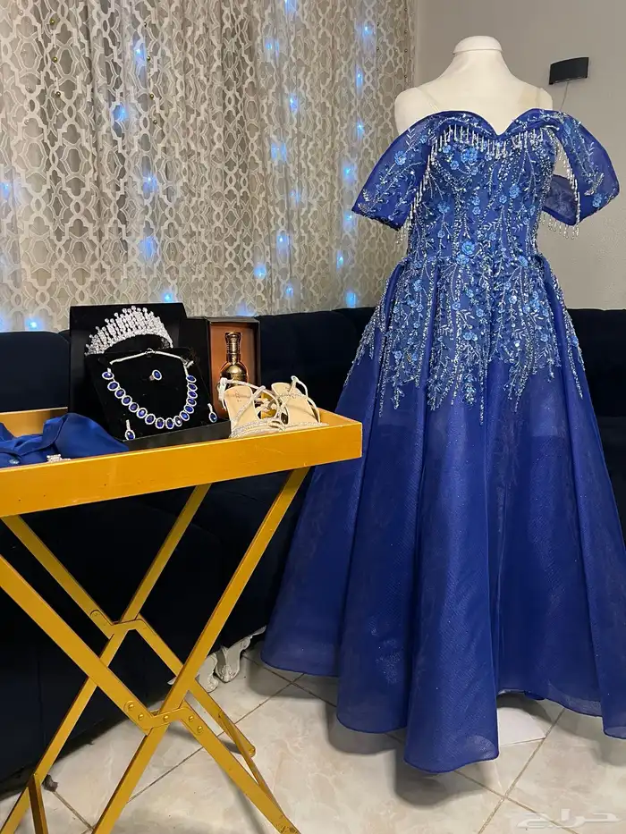 فستان ملكه 0