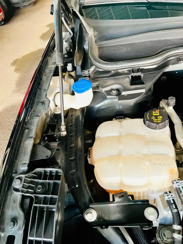 فورد تورس تيتانيوم فل كامل موديل 2023 32