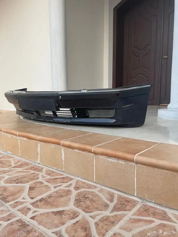 صدام امامي بي ام دبليو e38 اصلي 3