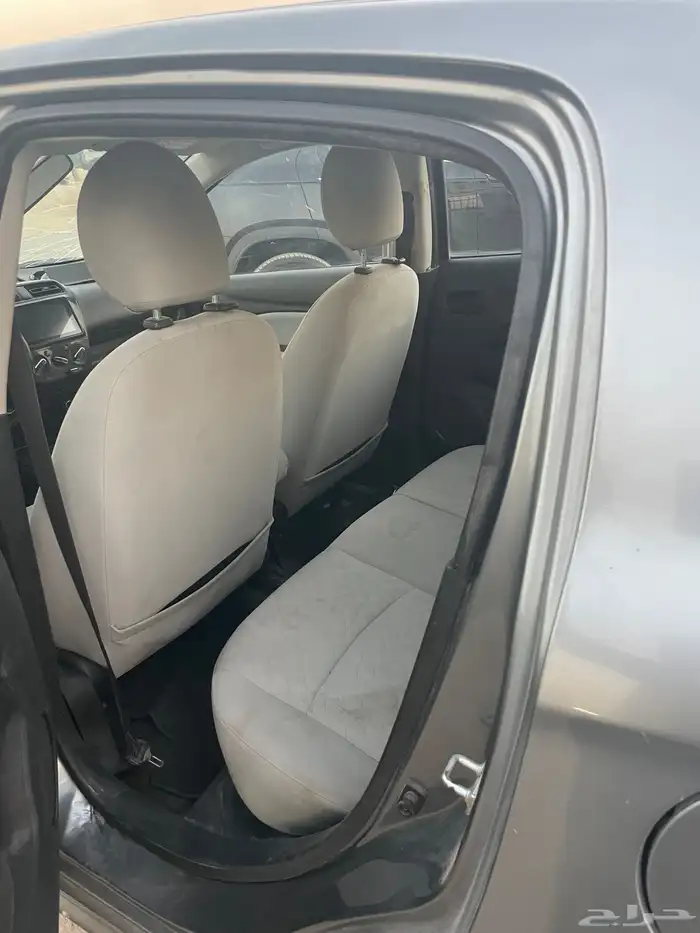 متسوبيشي سبيس ستار مصدوم 8