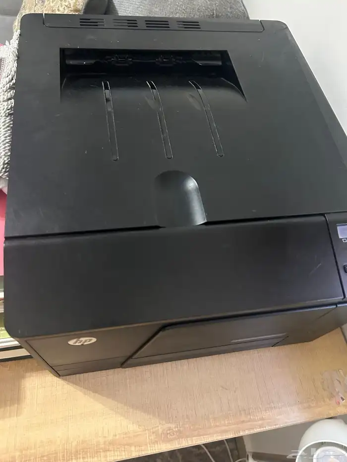 Hp طابعه ليزر جت 200 4