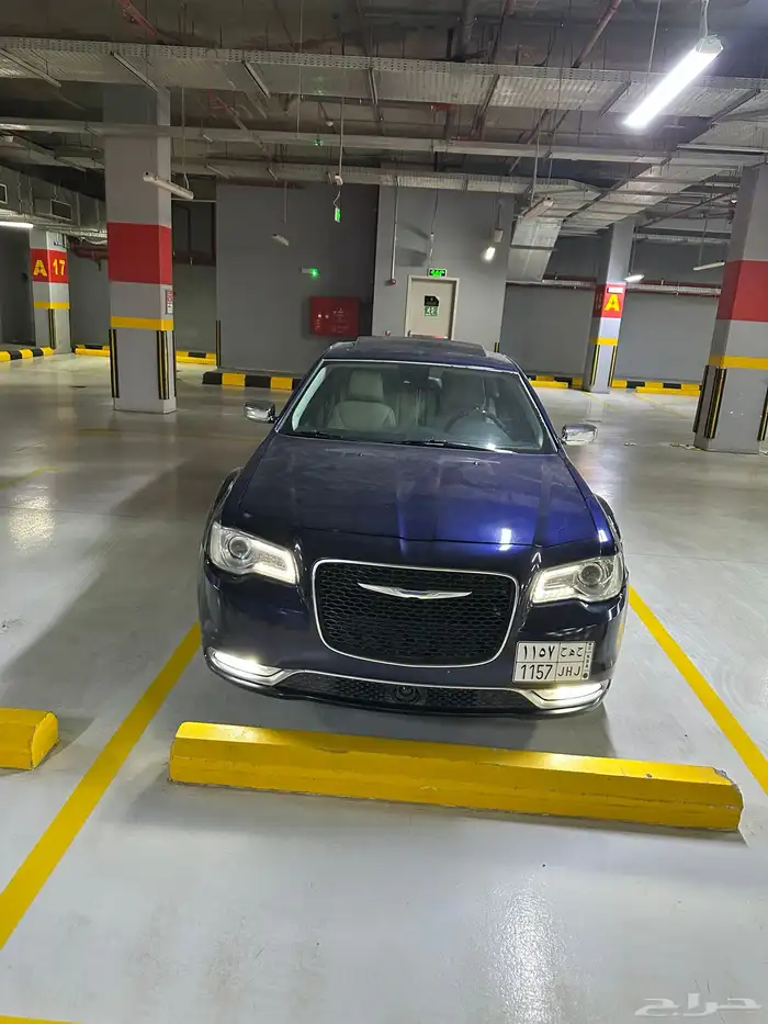 كرايسلر 300c فل كامل 2015 0
