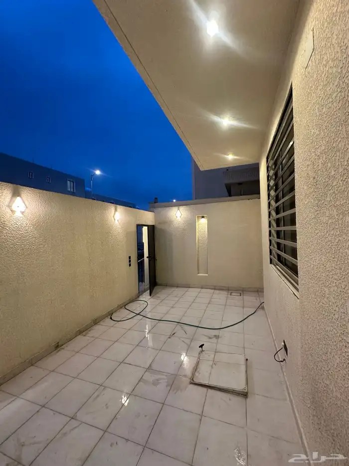 للبيع شقق جديده بتصميم مميز بالقرب من مطار ابها 3