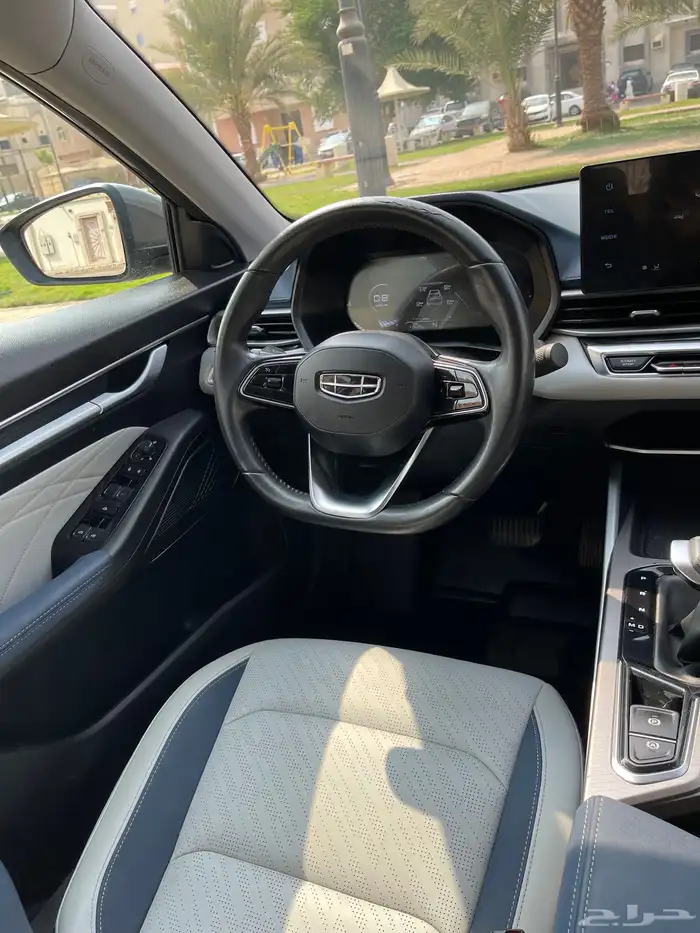 جيلي امجراند 7 موديل 2023 فل كامل 7