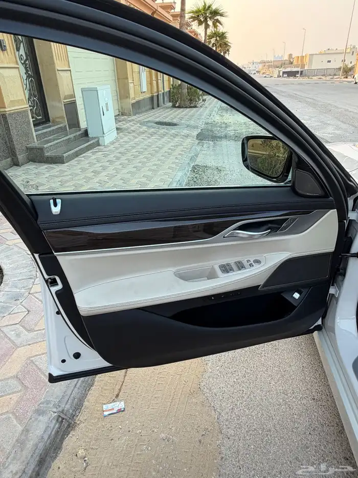 للبيع بي ام دبليو 740 فل كامل 8