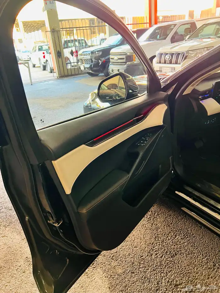 فورد تورس تيتانيوم فل كامل موديل 2023 48