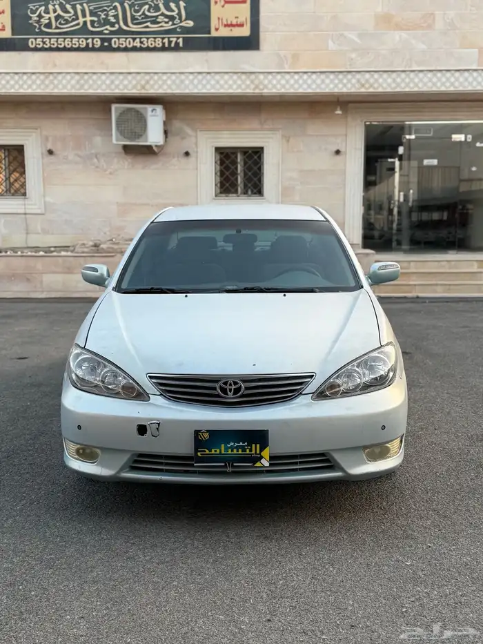 للبيع تويوتا كامري 2005 اتوماتيك 1