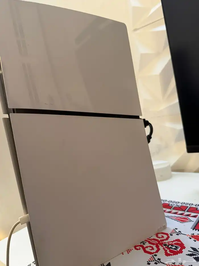 سوني 5 سليم مع شاشة 2