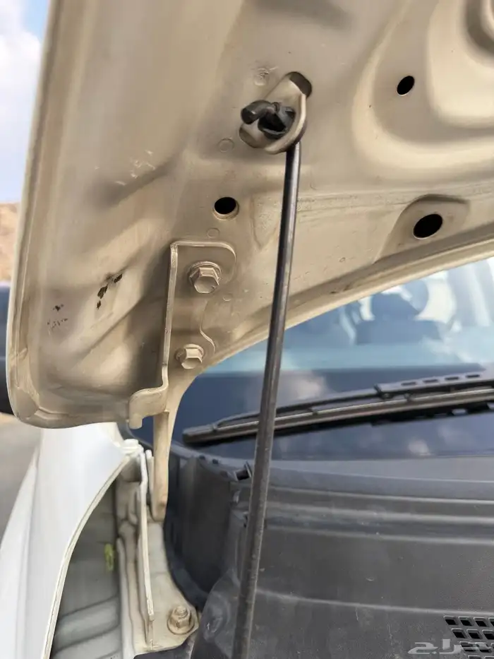 هونداي H1 مخزنه 2012 تم البيع 18