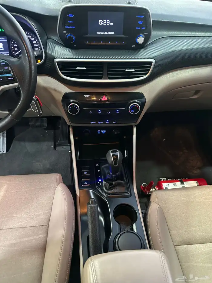 جيب هونداي توسان بنزين نص فل دبل 2020 16