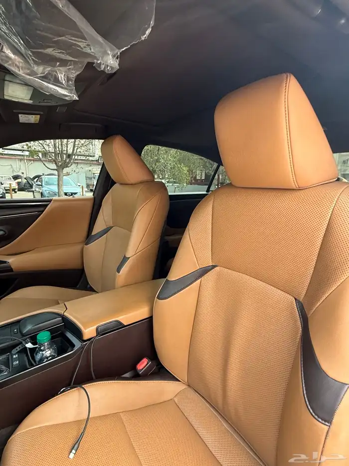 للبيع لكزس موديل 2021 ES300 14