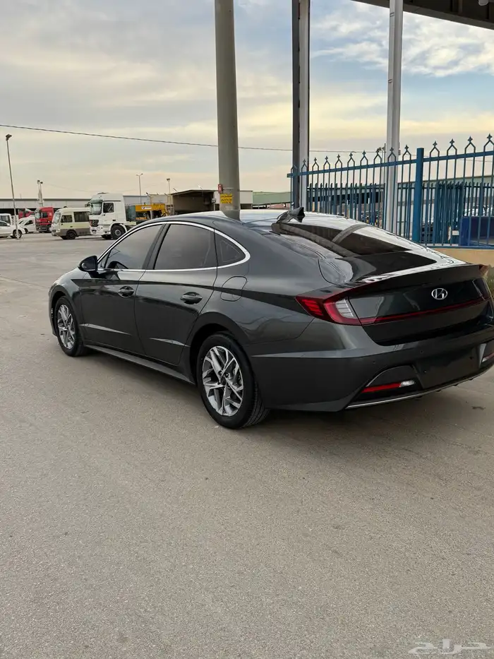 سوناتا 2020 بنزين 8