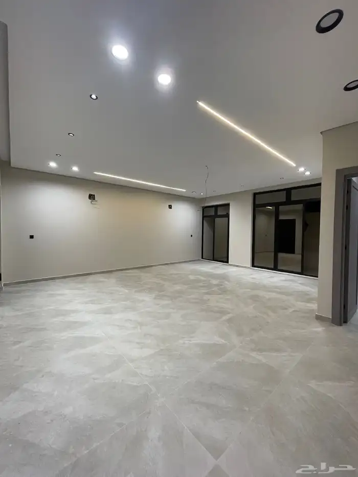 فلل للبيع حي الشروق 7