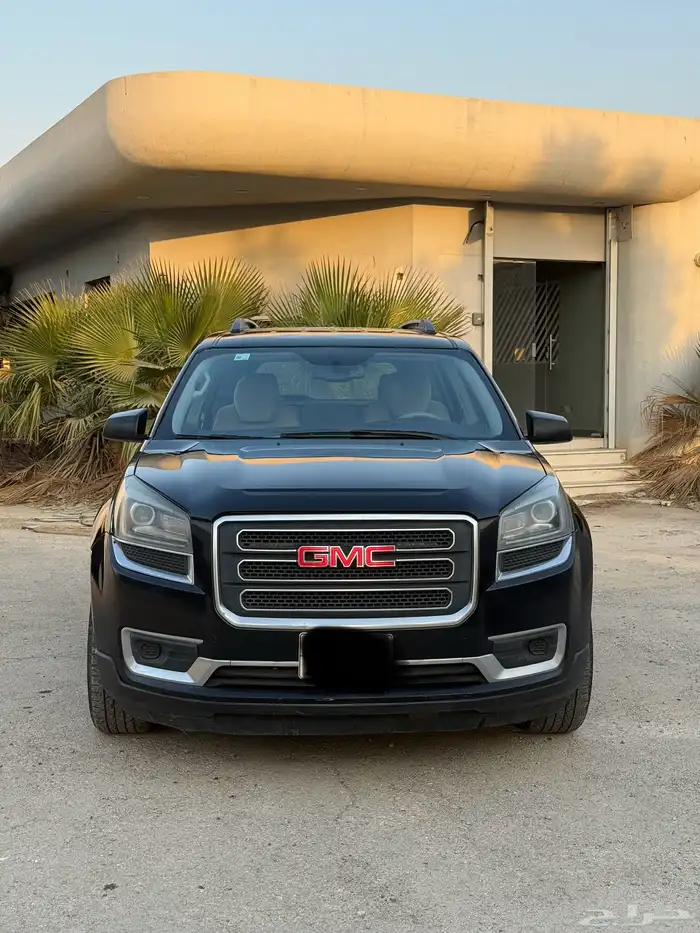 جي ام سي اكاديا 2013 0