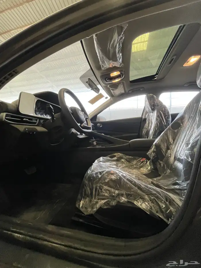 هونداي- إلنترا-2025-كمفورت- بطاقة جمركية- أصفار- بنزين 13