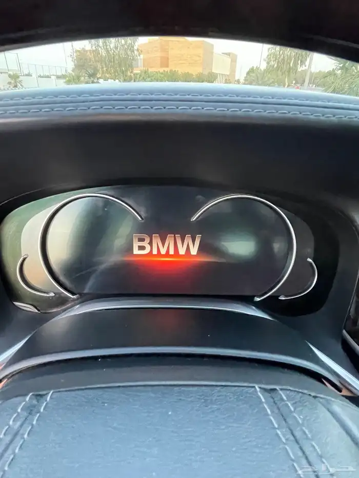 بي ام دبليو2017 فل كامل اعلى مواصفات740الموقع بريده 64