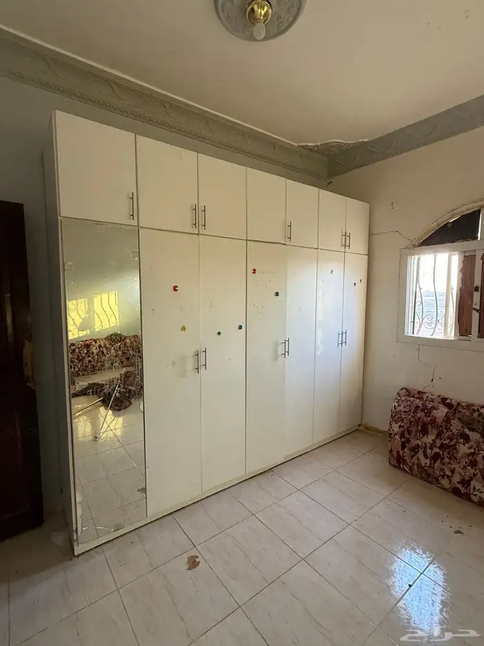 دولاب مع زاويه للبيع 2