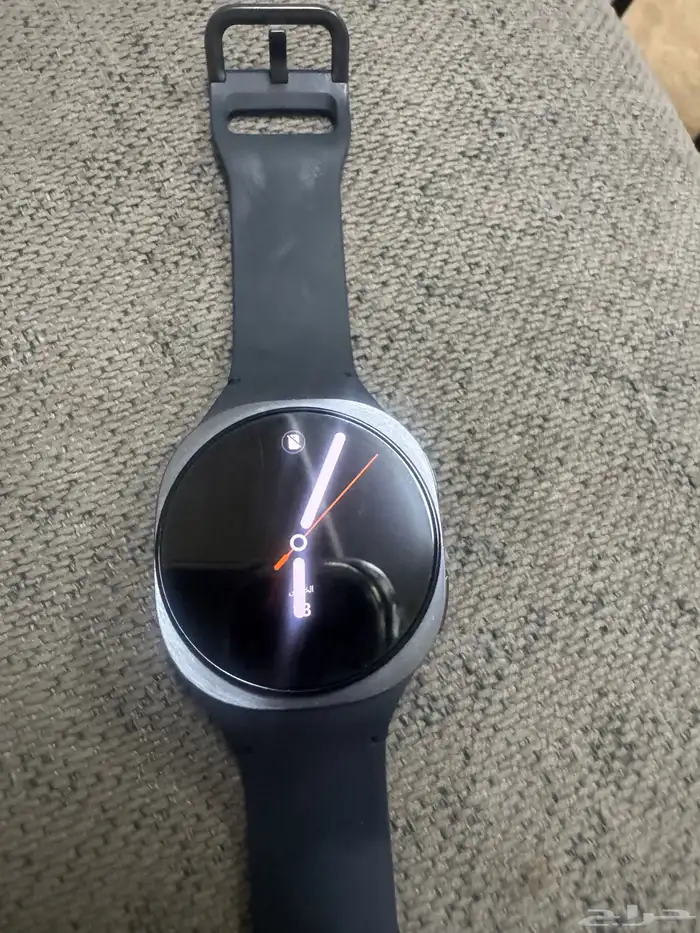 ساعه جلكسي 8 1