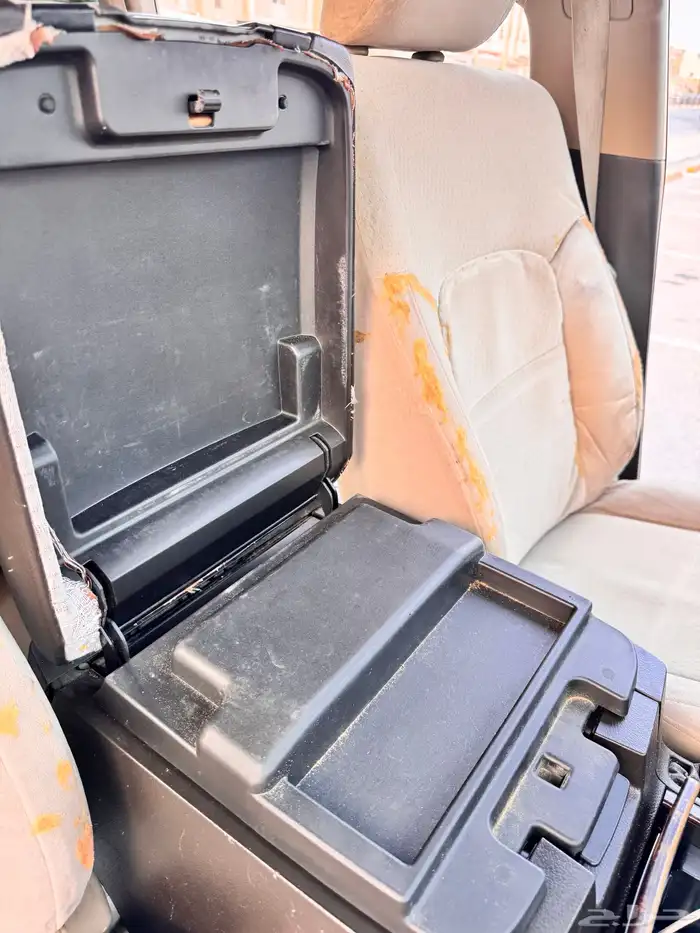 لاندكروزر 2011 9