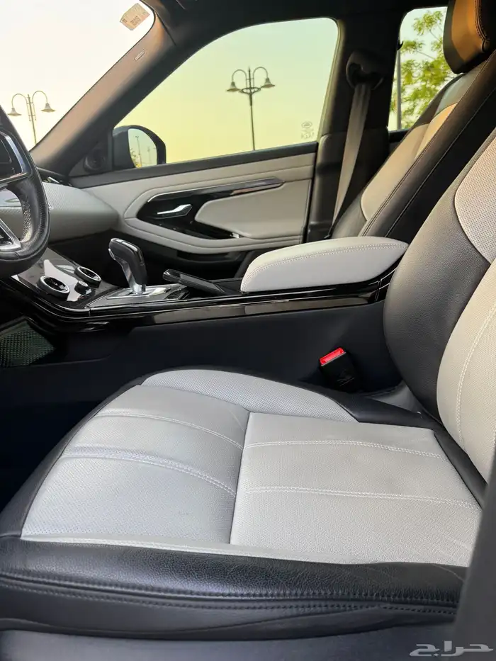 لاندروفر ايفوك 2022 وراد الناغي 20