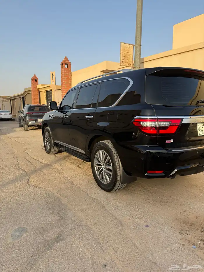 نيسان بترول بلاتينيوم 4