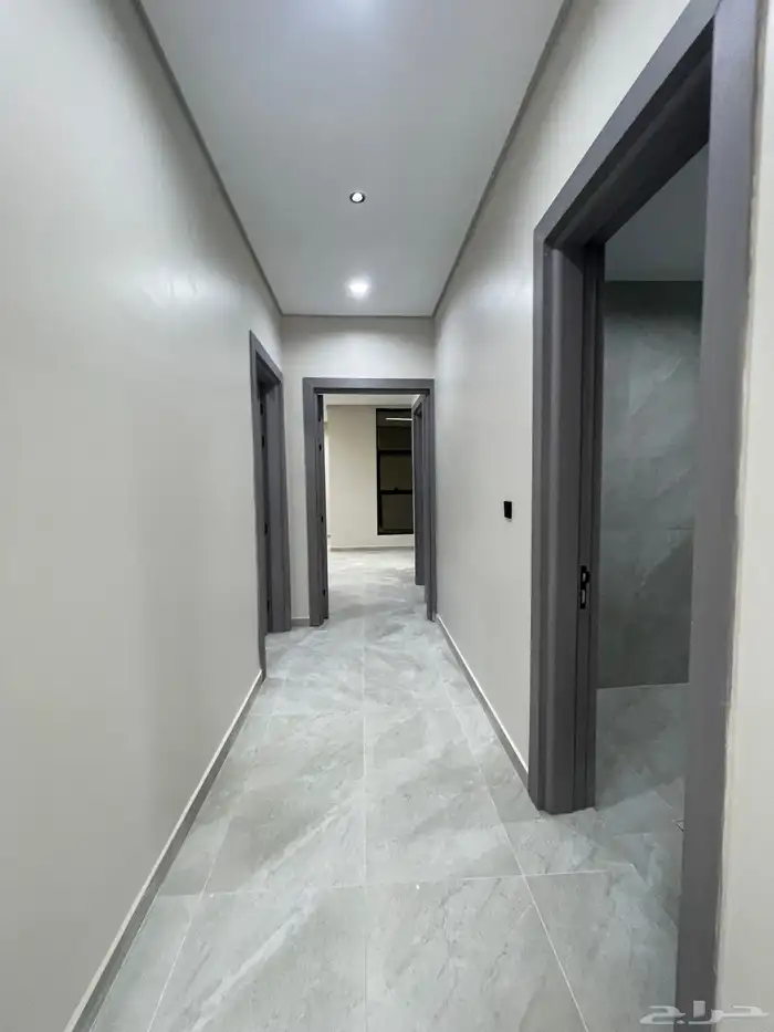 فلل للبيع حي الشروق 16