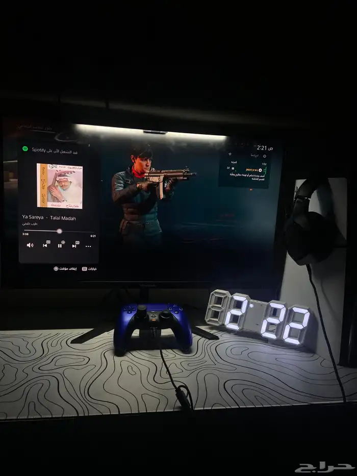 للبيع سوني 5 سلم مع شاشه 2