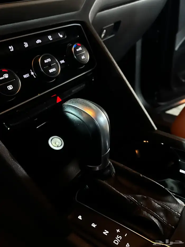 فولكس فاجن تيرامونت R-Line 2019 باسم (أمير) بحالة الوكالة 26