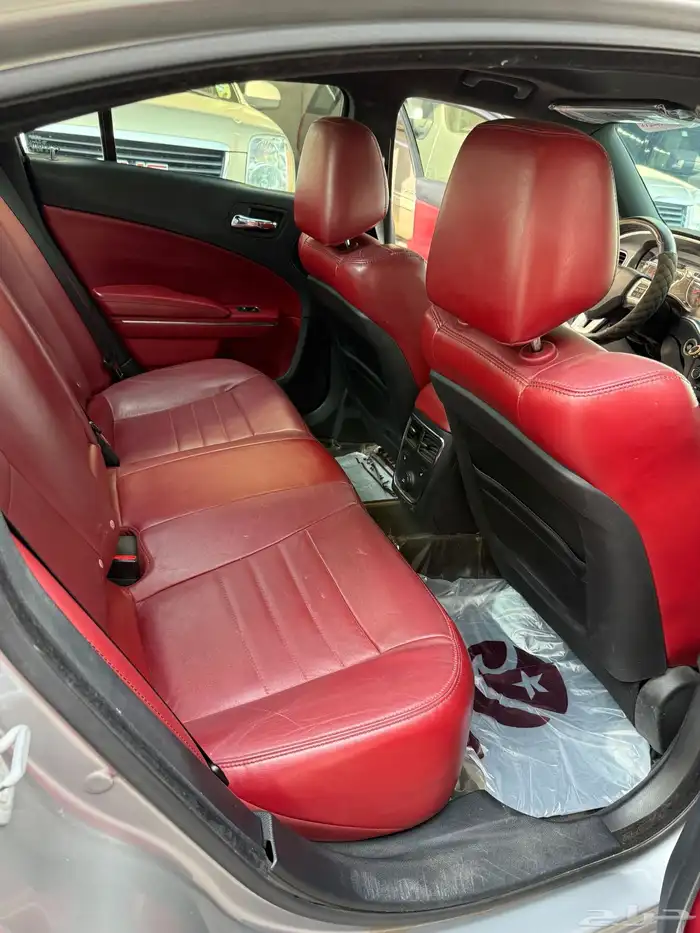 للبيع دوج تشارجر 2014 19