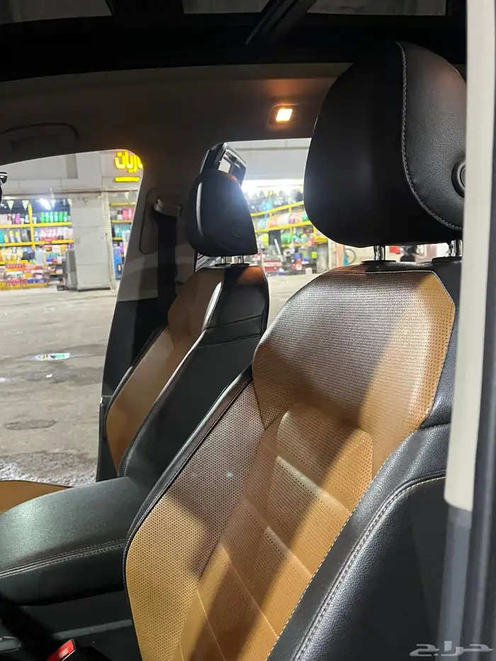 فولكس فاجن تيرامونت R-Line 2019 باسم (أمير) بحالة الوكالة 31