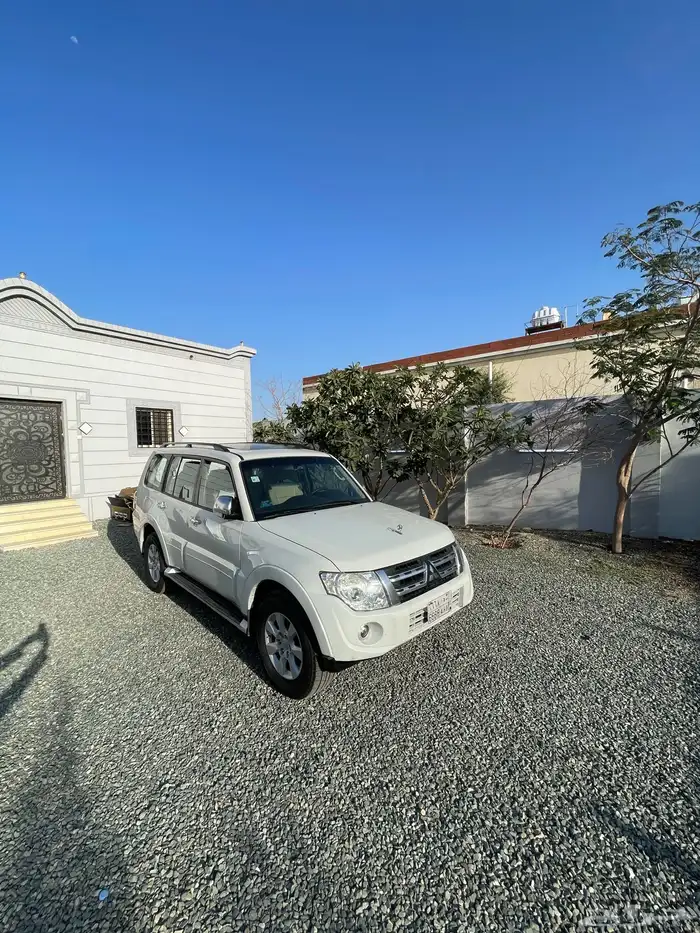 باجيرو 2012 فل كامل 3.5 6